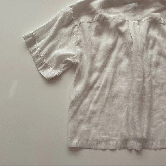 Banana Republic Size XS Sheer Lightweight White Flowy Button Up Summer - Picture 10 of 11